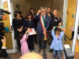 Inaugurata la scuola materna con la solidarietà della Fondazione Rava. Alemanno: “Grazie ai bambini che già sentono l’attaccamento al territorio”
