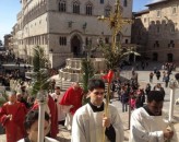 Perugia: Celebrata la Domenica delle Palme nella cattedrale di San Lorenzo. Il cardinale arcivescovo Gualtiero Bassetti: «Dove cè la croce la risurrezione è vicina»